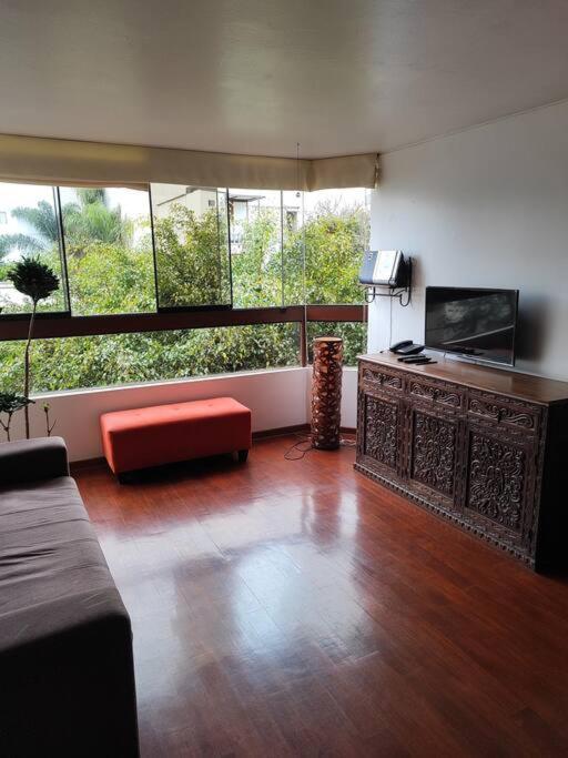 Departamento Jacuzzi Miraflores Lima Bagian luar foto
