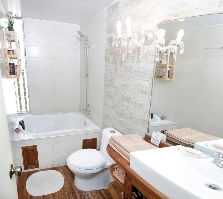 Departamento Jacuzzi Miraflores Lima Bagian luar foto